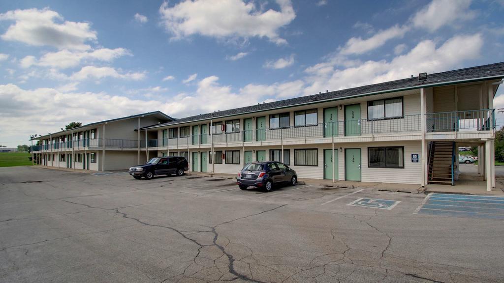 Motel 6 Des Moines South - Airport Kültér fotó