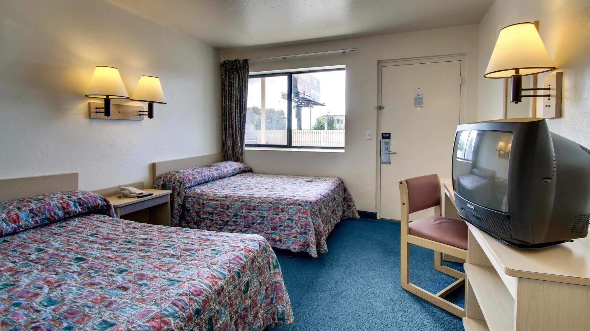 Motel 6 Des Moines South - Airport Kültér fotó